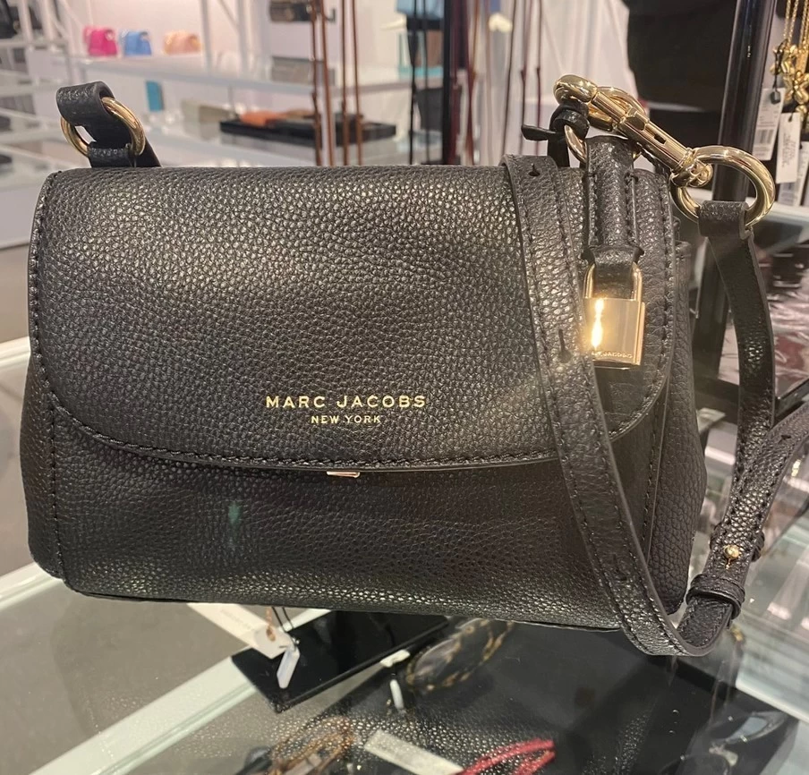 MARC JACOBS | Unisex 2WAY Leather Logo Messenger & Shoulder Bags 3 MARC JACOBS | Unisex 2WAY Leather Logo Messenger & Shoulder Bags