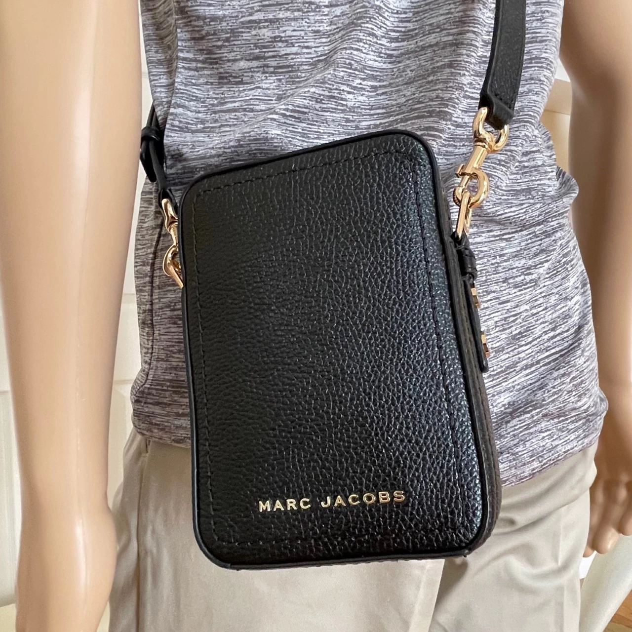 MARC JACOBS | Unisex 2WAY Plain Leather Crossbody Bag Small Shoulder Bag 5 MARC JACOBS | Unisex 2WAY Plain Leather Crossbody Bag Small Shoulder Bag - Image 3