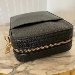 MARC JACOBS | Unisex 2WAY Plain Leather Crossbody Bag Small Shoulder Bag 31 MARC JACOBS | Unisex 2WAY Plain Leather Crossbody Bag Small Shoulder Bag -Fashion Store org 769