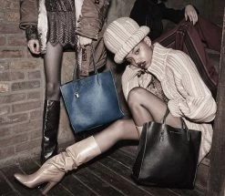 MARC JACOBS | Unisex A4 Plain Leather Logo Totes -Fashion Store org 783